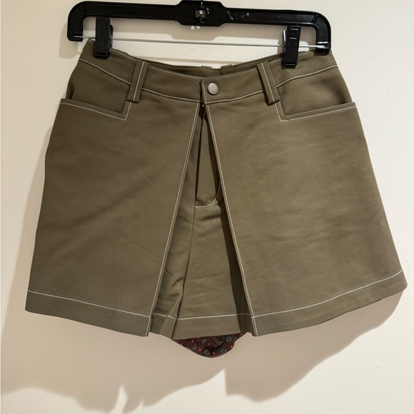 Alexis Green Skort - Picture 1 of 2
